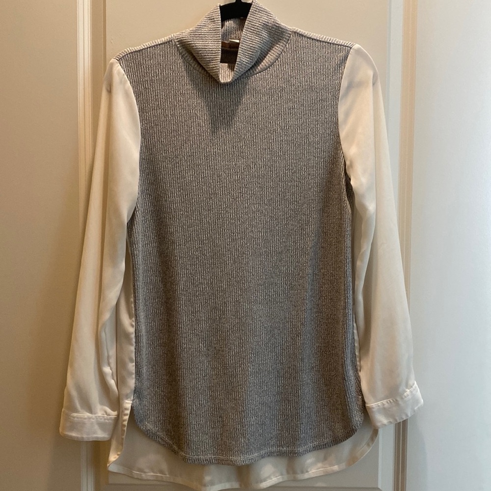 Loft S Gray and Cream sweater blouse mock neck top